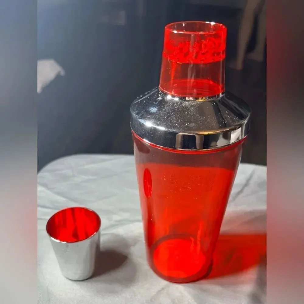 New Red Cocktail Shaker with Silver Lid - Home Kitchen Bar Mixer